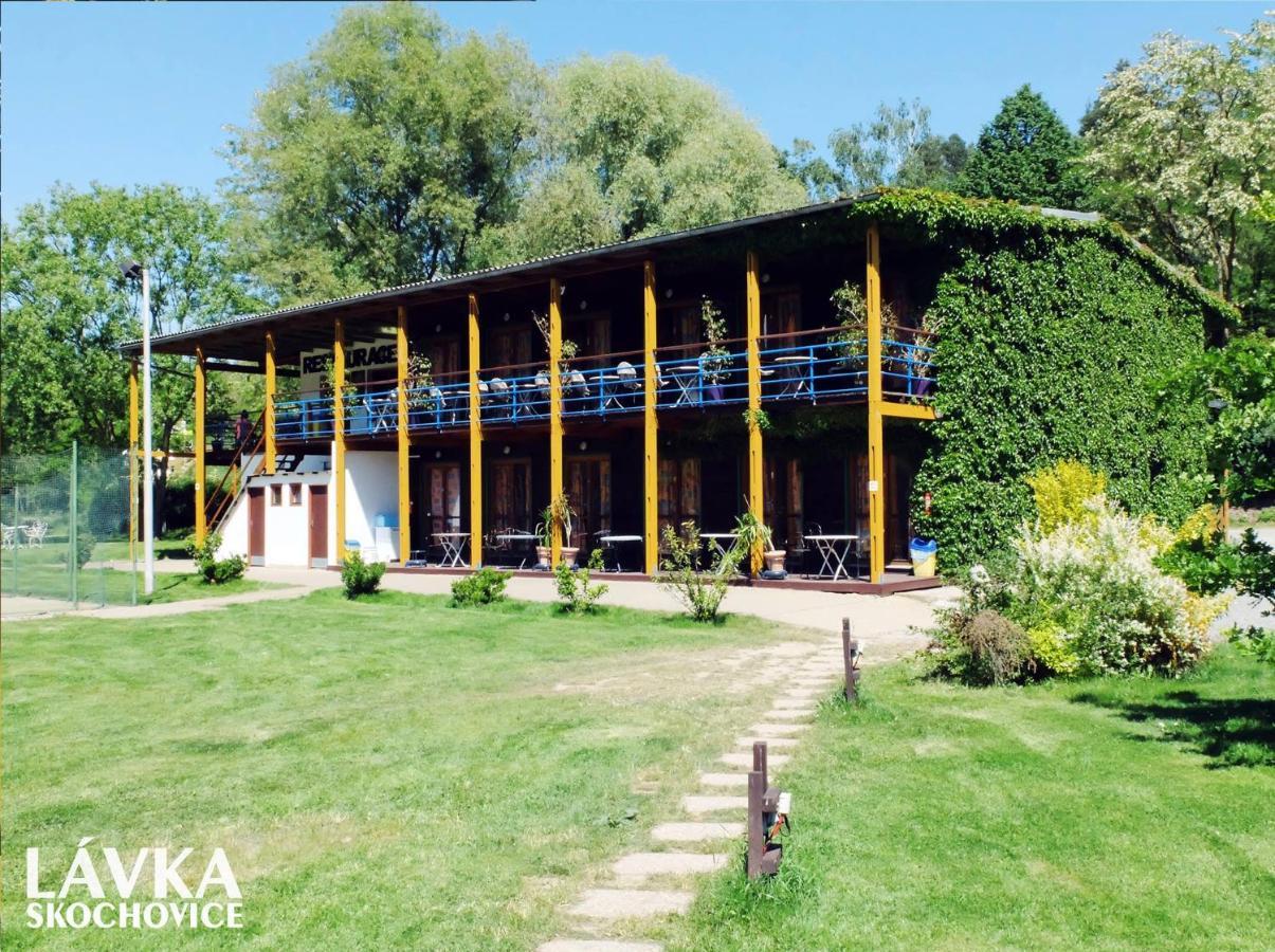 Lavka Park Skochovice Hotel Vrane nad Vltavou ภายนอก รูปภาพ