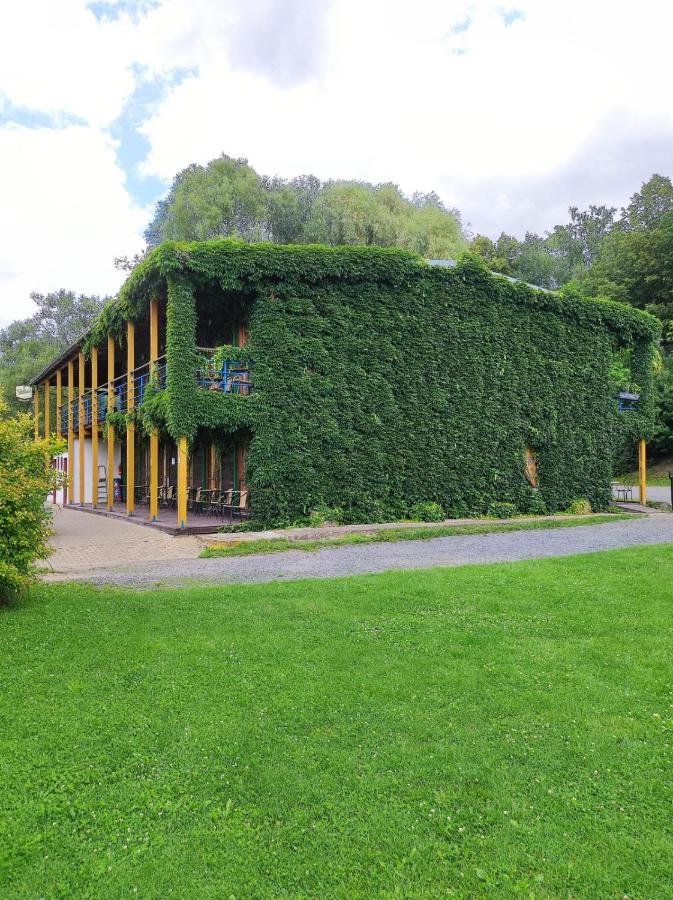 Lavka Park Skochovice Hotel Vrane nad Vltavou ภายนอก รูปภาพ